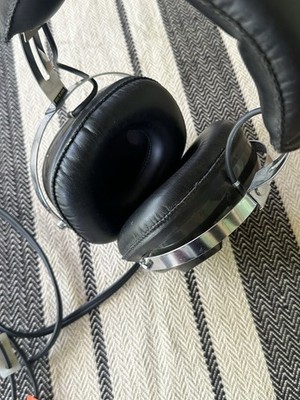 Vintage Head Phones JVC 4 Channel Hi Fi Headphones 5944 Impedence 8 Ohms Euc