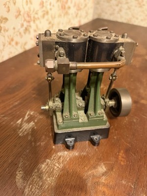 Stuart Turner D10 Two Cylinder Vertical Steam Engine