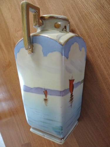 Vintage Imperial Nippon vase hand painted Red Boat scene Japan porcelain - Picture 7 of 9