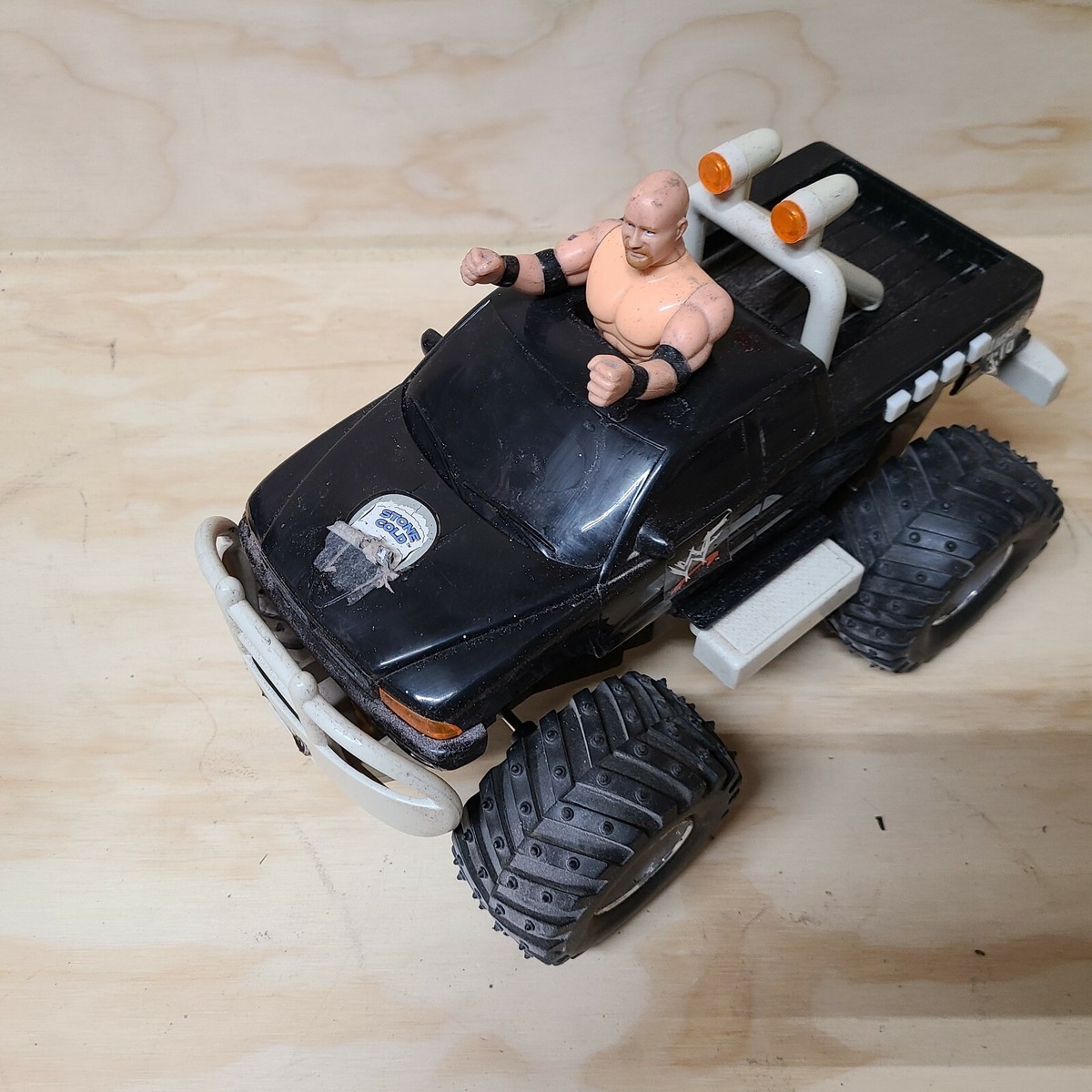 Stone Cold Steve Austin 3:16 WWF 1998 Toy Monster Pickup Truck