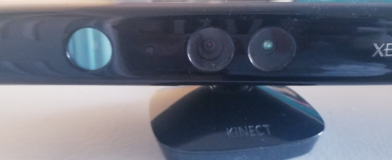 Microsoft Xbox 360 Kinect Sensor Black with USB AC Power Adapter