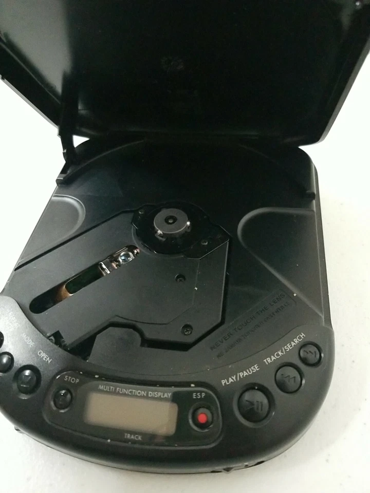 Проигрыватель дисков RCA RP-7925A, портативная протестированная гарнитура без адаптера питания - Изображение 2 из 4