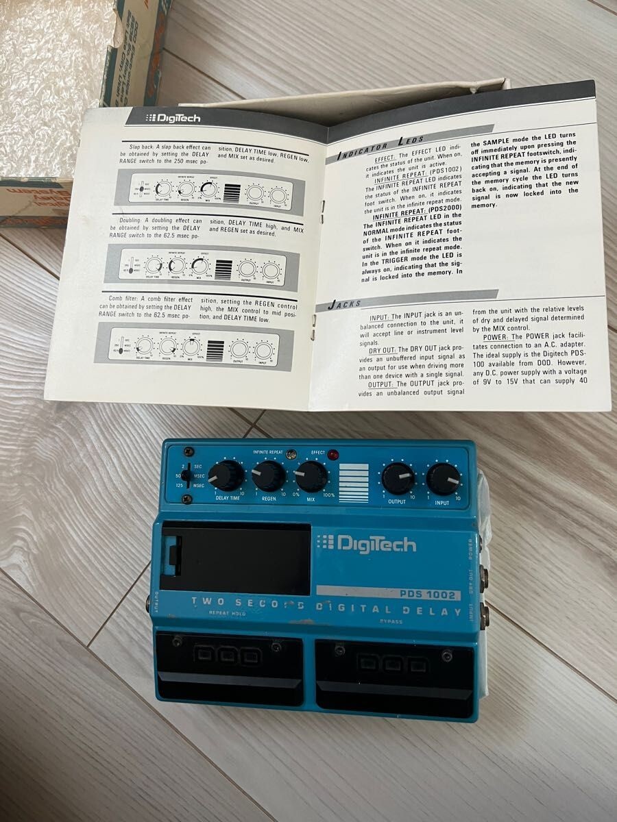 Digitech PDS 1002 Two Second Digital Delay Guitar Effect Digitech PDS 1002 Two Second Digital Delay Guitar Effect
