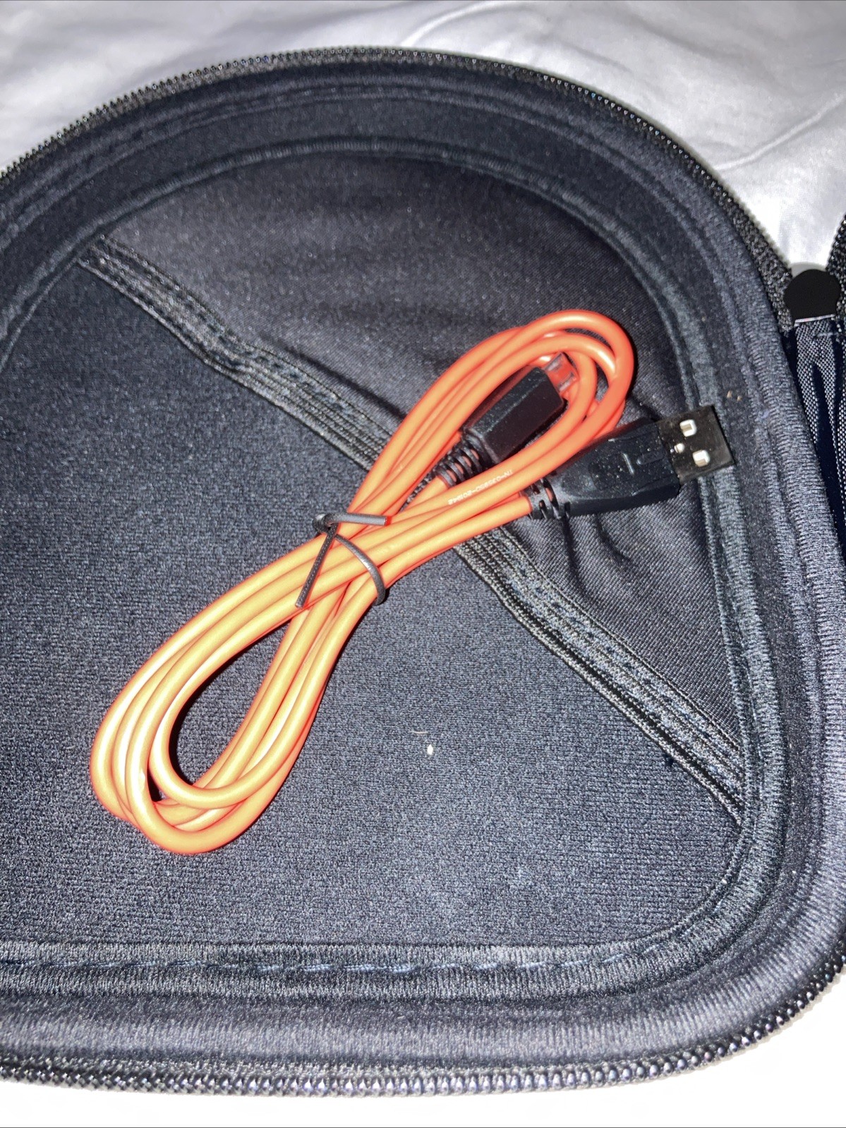 Jabra Evolve 75  wireless stereo Headset model: HSC040W black pouch link 370