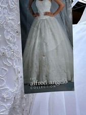 wedding dress size 18w