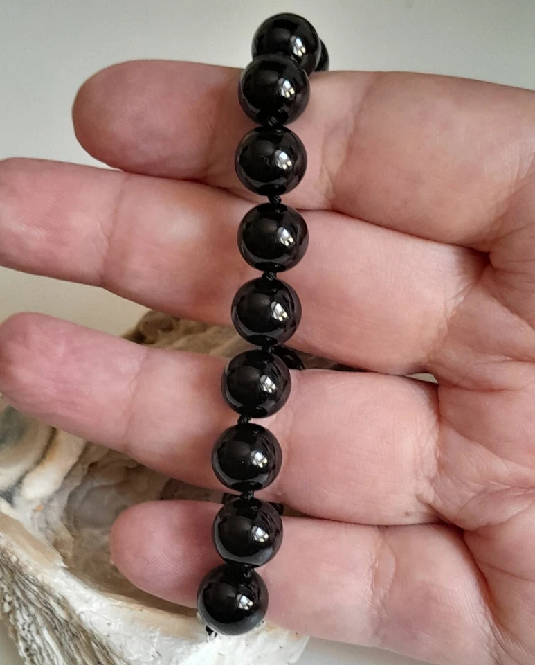 BRACCIALE PERLE NERE D'ACQUA DOLCE 10MM ANNODATO A MANO CHIUSURA ANELLO ARGENTO - Immagine 3 di 4