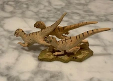 Vintage Carnegie Collection Dinosaur Statue Figure Deinonychus 1990 Safari LTD