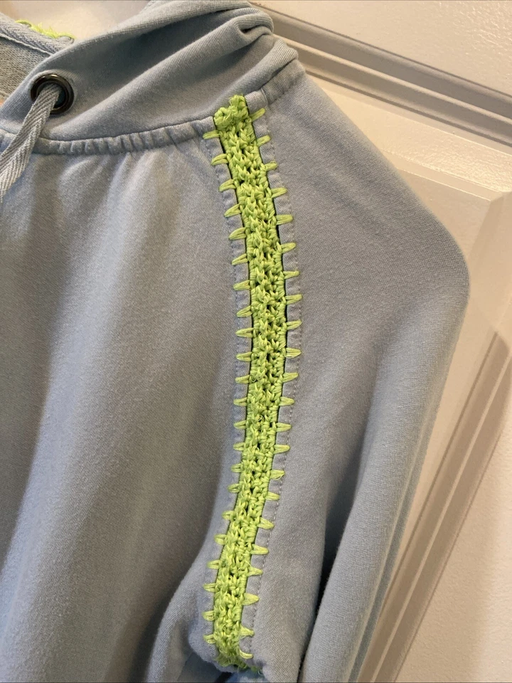 Jaqueta com capuz Evy’s Tree com zíper Lt azul neon ponto de crochê feminina tamanho G menina macia - Imagem 3 de 4