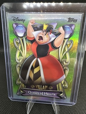 2025 Topps Disney Wonder QUEEN of HEARTS Green Rainbow Foil SP Card 174 Alice MT