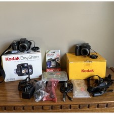 Kodak EasyShare DX6490 Camera (set of 2)