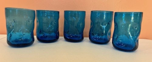 !LOOK! Vintage Set of 5 Blenko Crackle Glass Tumblers Pinched Dimpled Blue