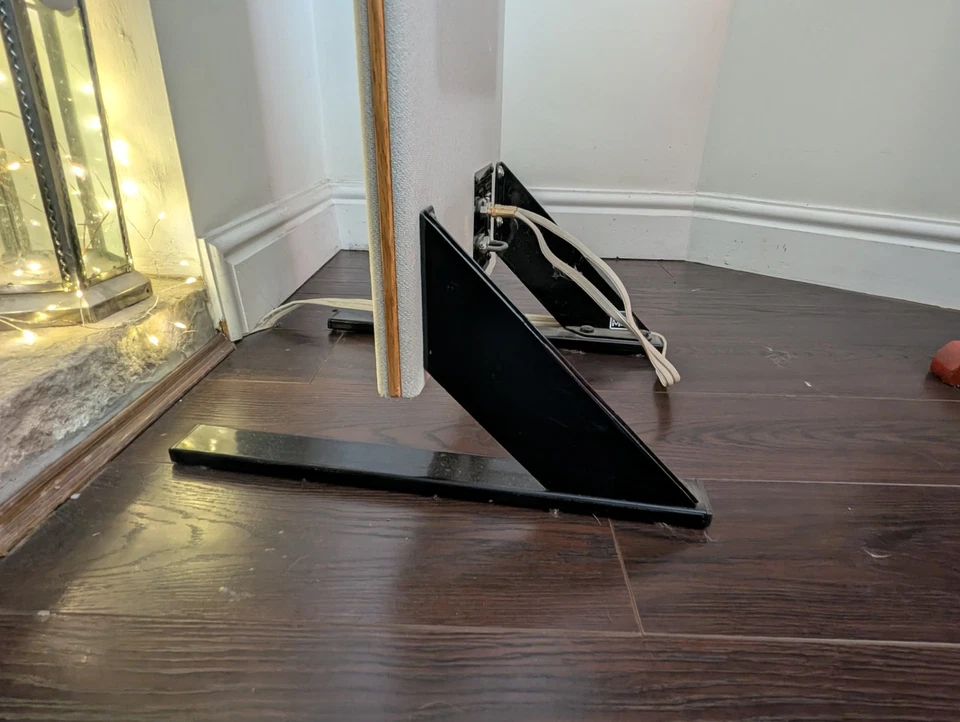 Magnepan LSR Magneplanar Loudspeakers - White - Collection Only - Image 4 of 4