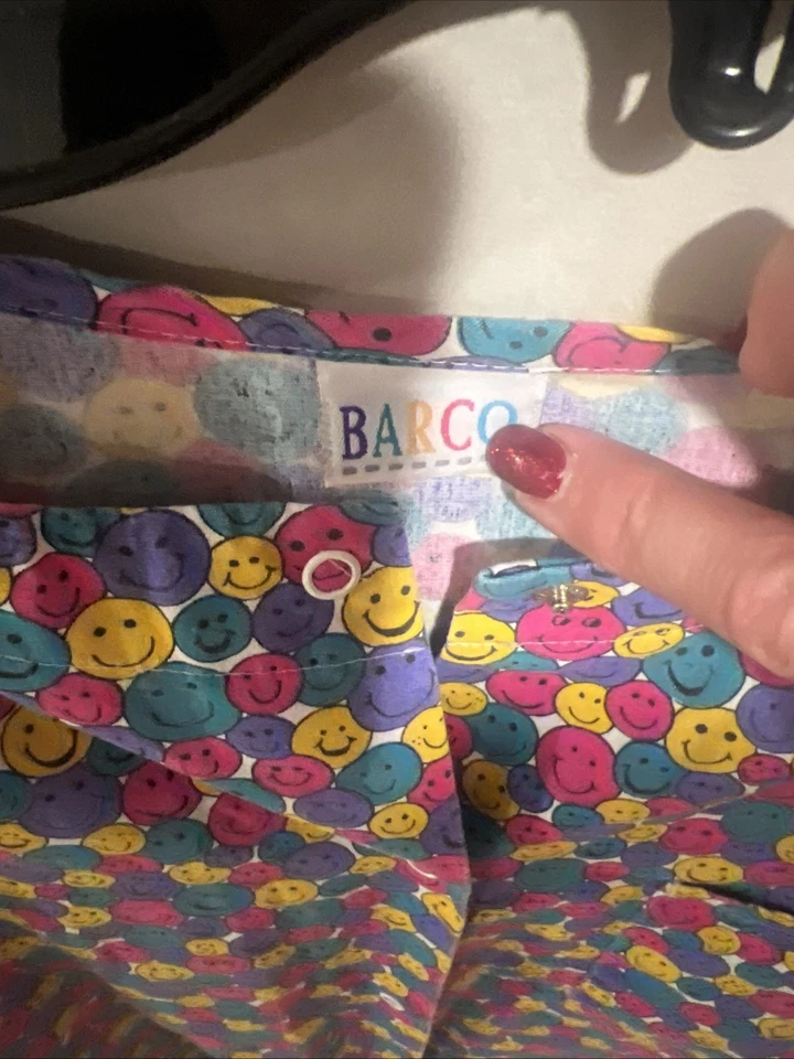 Bata médica Barco Smiley Face manga larga frontal a presión, 2 bolsillos delanteros, S Foto 2 de 4