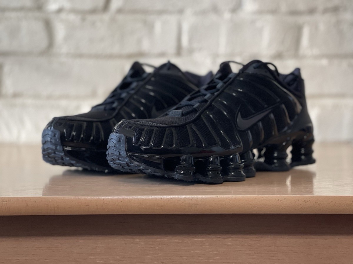 Nike Shox TL Triple Black IQ0167-001 Men Size 10 Training Gym