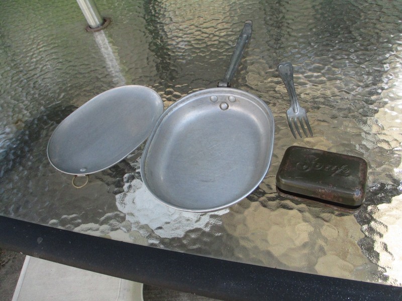 WWI US Army 1918 Meat Can Mess Kit  & Fork also WW2 travel soap container