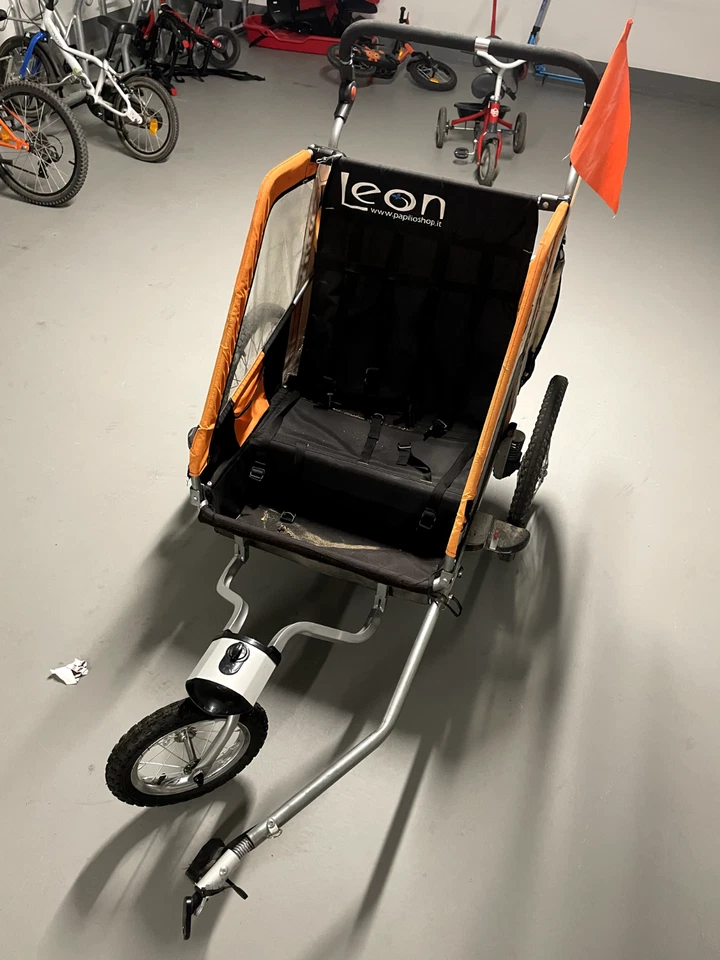 Fahrradkarre Leon, umbaubar zum Laufen