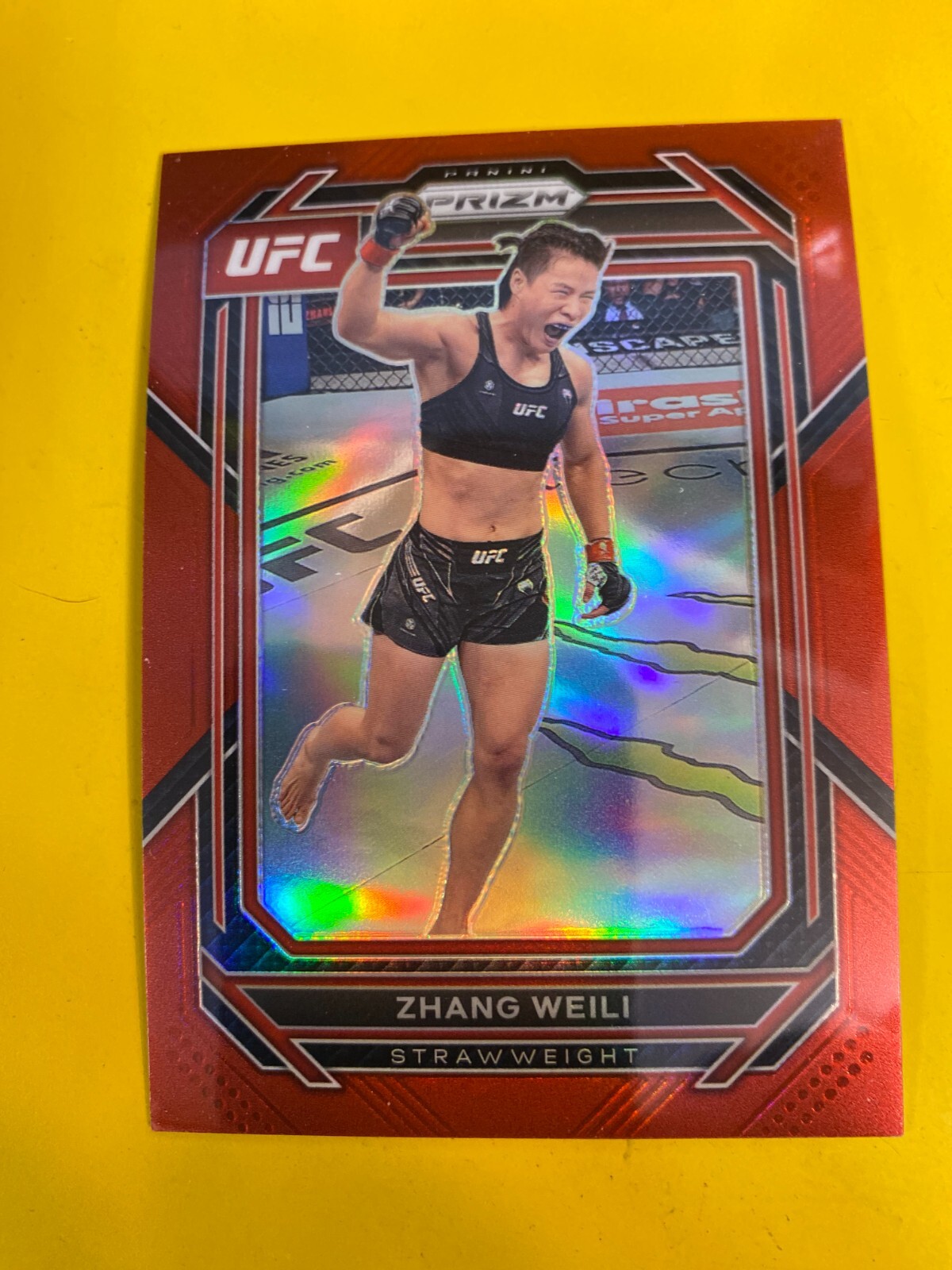 RS9046 2023 Panini Prizm UFC Prizms Red #198 Zhang Weili #134/199