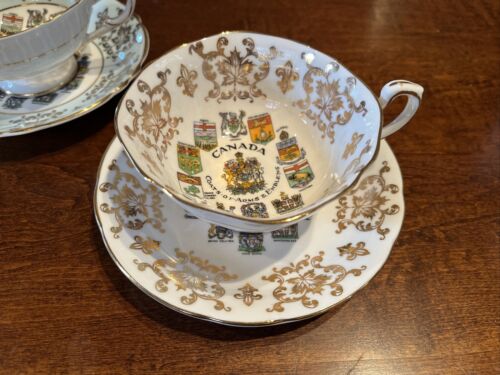 2 juegos de escudos de armas y emblemas de copa y platillos Paragon Bone China Souvenir de Canadá - Imagen 2 de 12