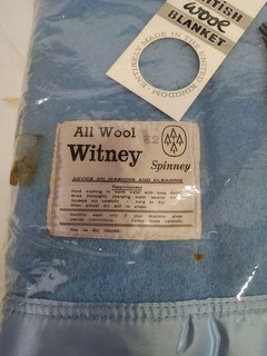 Witney Spinney All Wool Blanket Blue with Satin Edge Single Bed