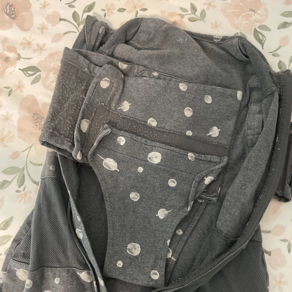 HAPPIEST BABY SNOO Sleep Sack Swaddle Size Small (5-12 lbs) Dark Gray Planets - Image 3 of 4