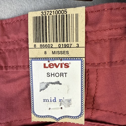 NWT Levi's Shorts Misses Size 8 Mid Rise Stretch Cuffed Cotton Cargo Denim W32 - Picture 8 of 14