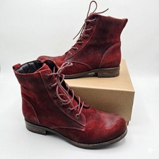 Taos Boot Camp Garnet Rugged Suede Boots Women's US 8-8.5 EU 39 Red Zip Lace Up