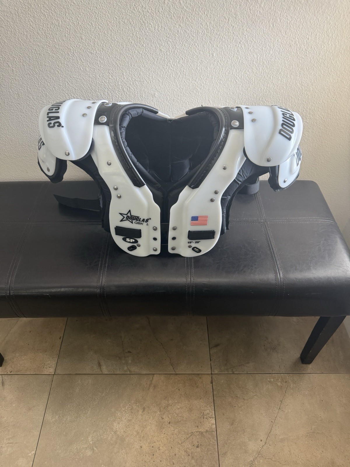 Douglas Custom CP 24SW Large 19"-20" Football Shoulder Pads Backplate MSRP: $689