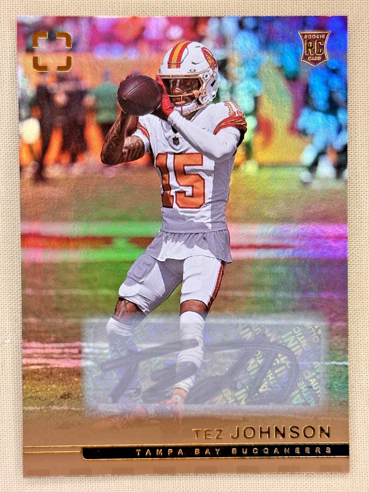 2025 Panini Photogenic Tez Johnson RC autograph Tampa Bay Buccaneers #147