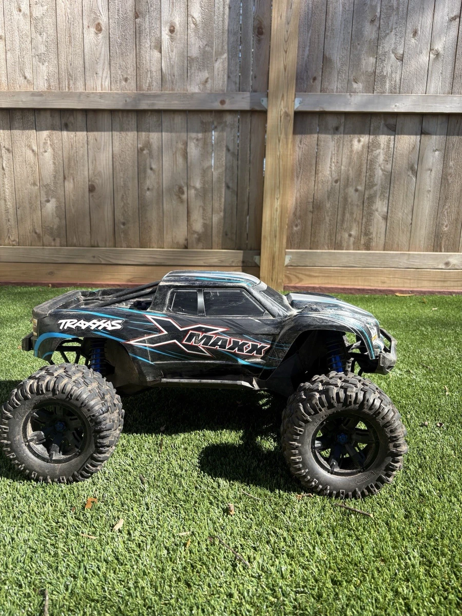 Traxxas 7817X Placa De Deslizamiento Del Techo Azul (requiere TRX7713X) Para X-Maxx - Modellbau Berlinski Modellbaufachhandel