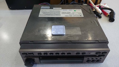 Vintage Nakamichi CD-700 2 Car Audio CD Player With Separate Power Supply - 第 5/9 張圖片