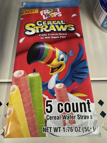 Fruit Loops Cereal Straws - Picture 1 of 2
