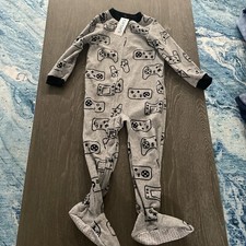 1 Piece Boys Fleece Footed Video Game Pajamas