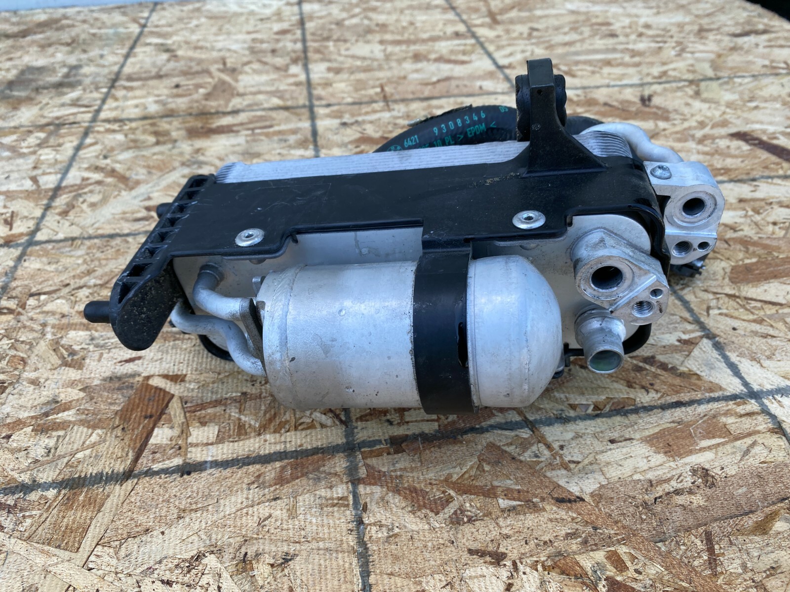 CONDENSER AIR CONDITION COOLER 9109858 BMW 2.0 530I 330I G30 (17 