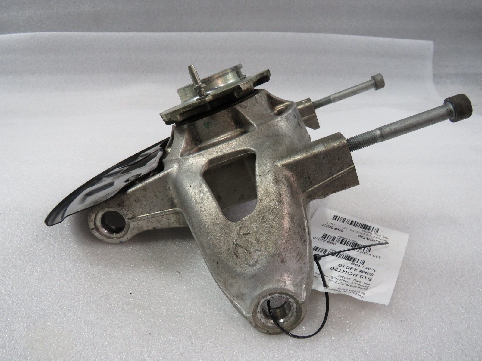Ferrari Portofino, RH, Right, Front Spindle Knuckle, Dmg, Used, P/N 338368