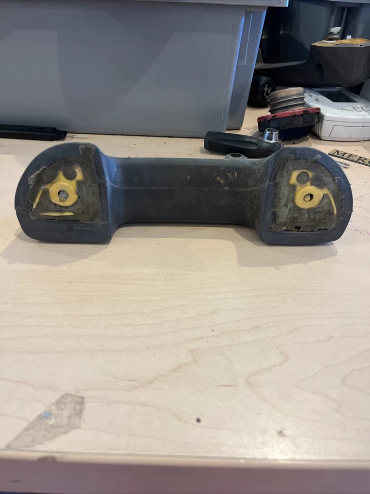 Palanca interior trasera izquierda 4jb1t ISUZU Trooper I 144042 Foto 3 de 3