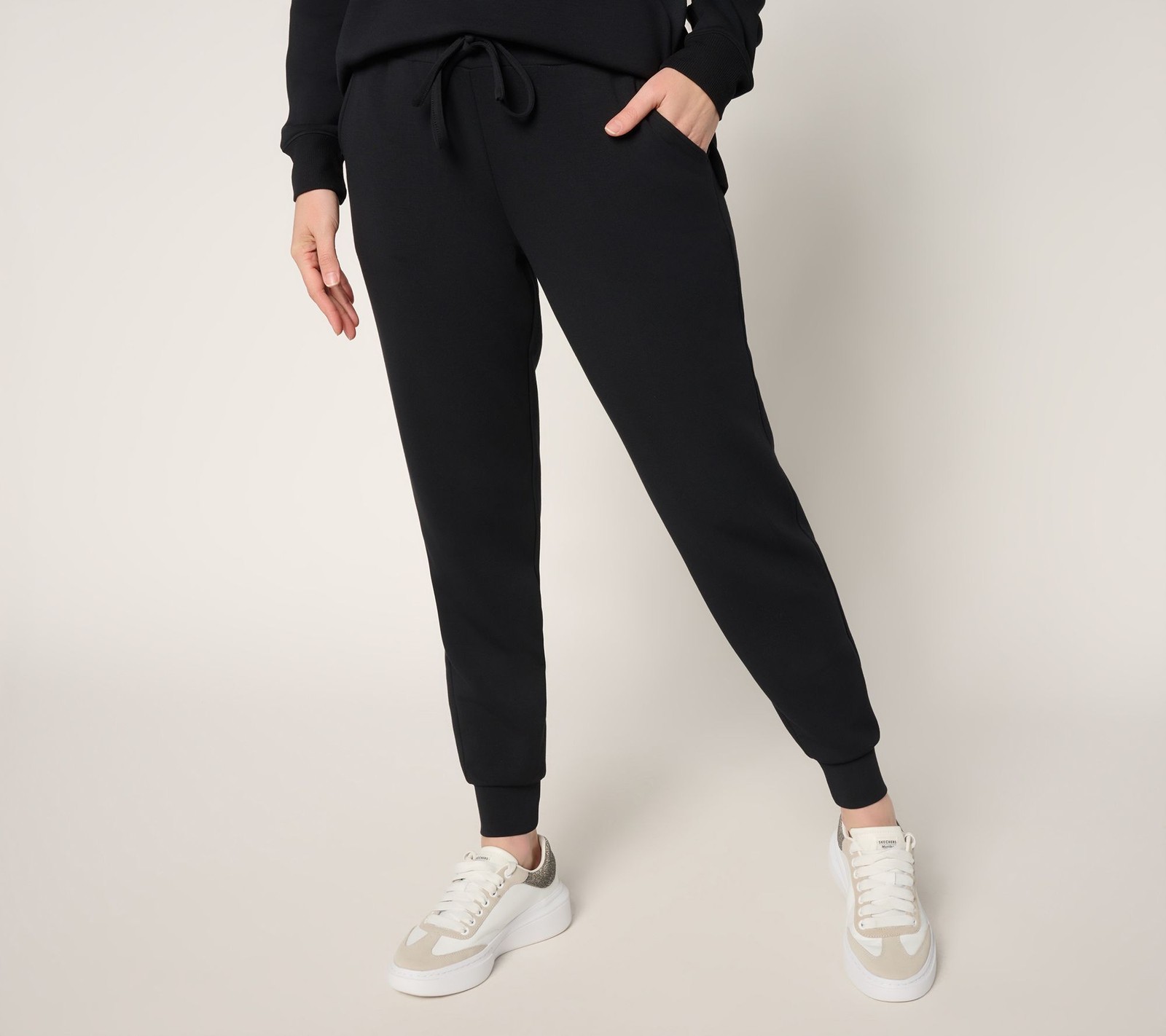 Belle by Kim Gravel Women's Petite Pants PS ScubaLuxe Joggers Black A695483