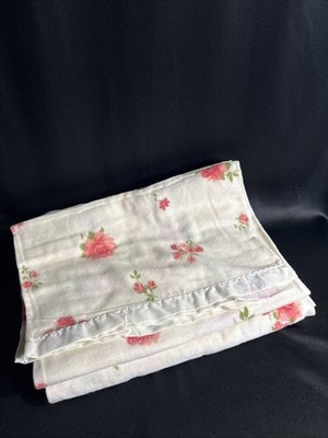 Vintage NOS Pink Roses Blanket Satin Trim Shabby Chic  Decor 84  x 72 Unbranded
