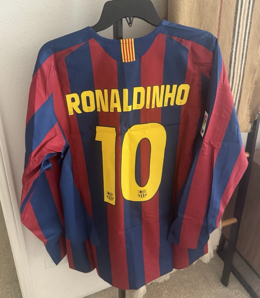 Nike Ronaldinho FC Barcelona International Club Soccer Fan Apparel