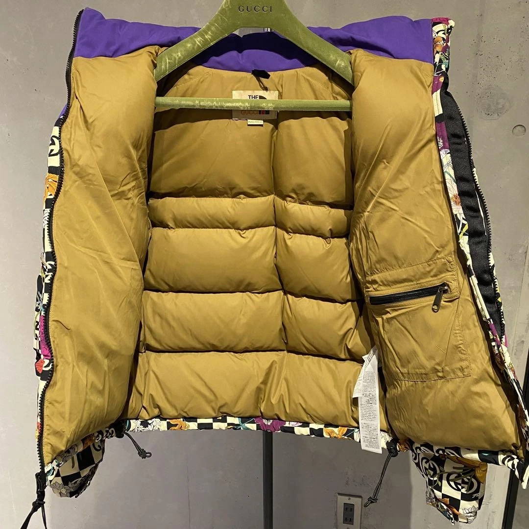 Piumino Gucci The North Face ad incastro modello Gg logo ricamo