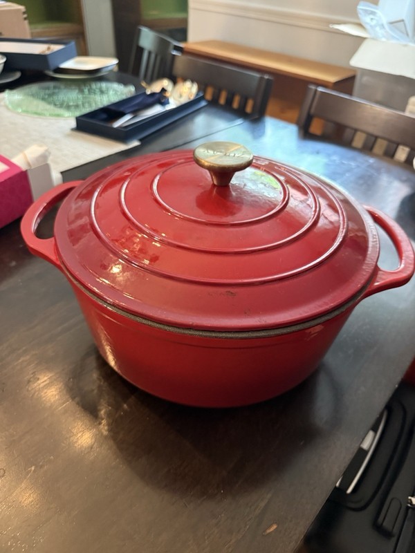 Zurn Cast Iron Enamel Red Round Casserole Pot w/ Lid 2-6 qt Zurn Round