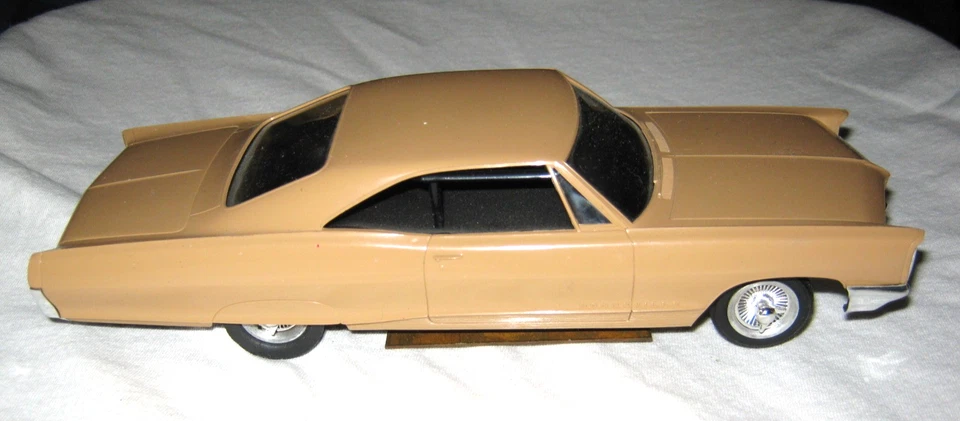 Coche Ranura Vintage 1/24 TAN MPC BONNEVILLE Completo Todo Original Muy Raro y Bonito Foto 2 de 4