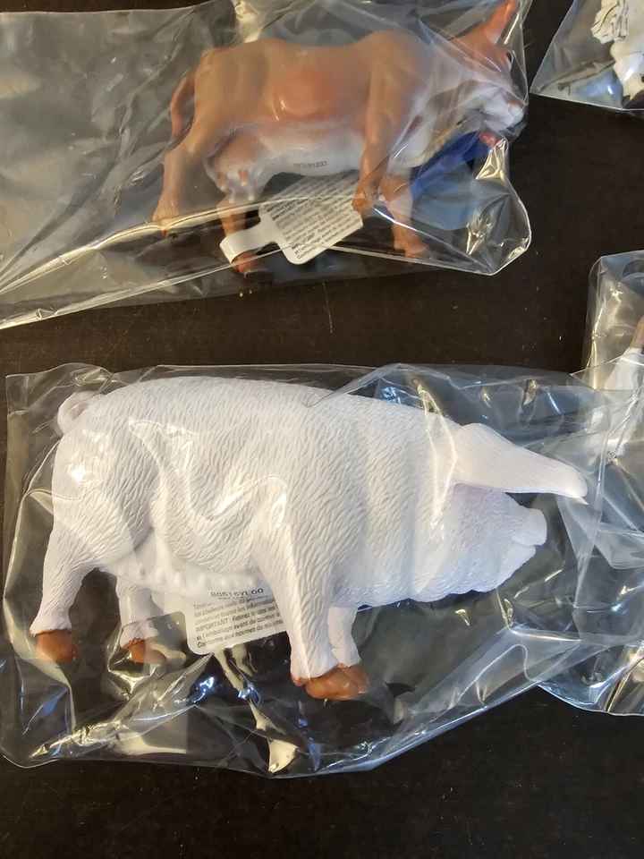 Lote de 5 figuras de animales de granja británicos vacas cerdos toros pastoreo nuevo Tomy Ertl Foto 4 de 4