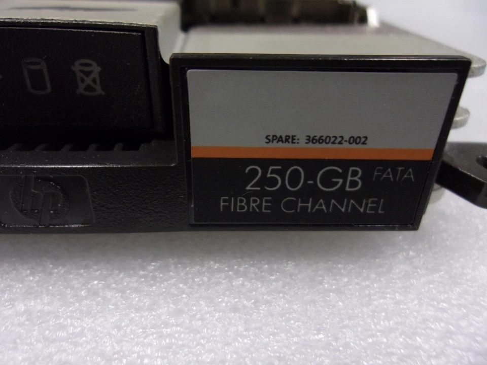 366022-002 250GB 10,000 RPM Dual-Port FC Hot-Swap Hard Drive IN TRAY - Image 2 of 4