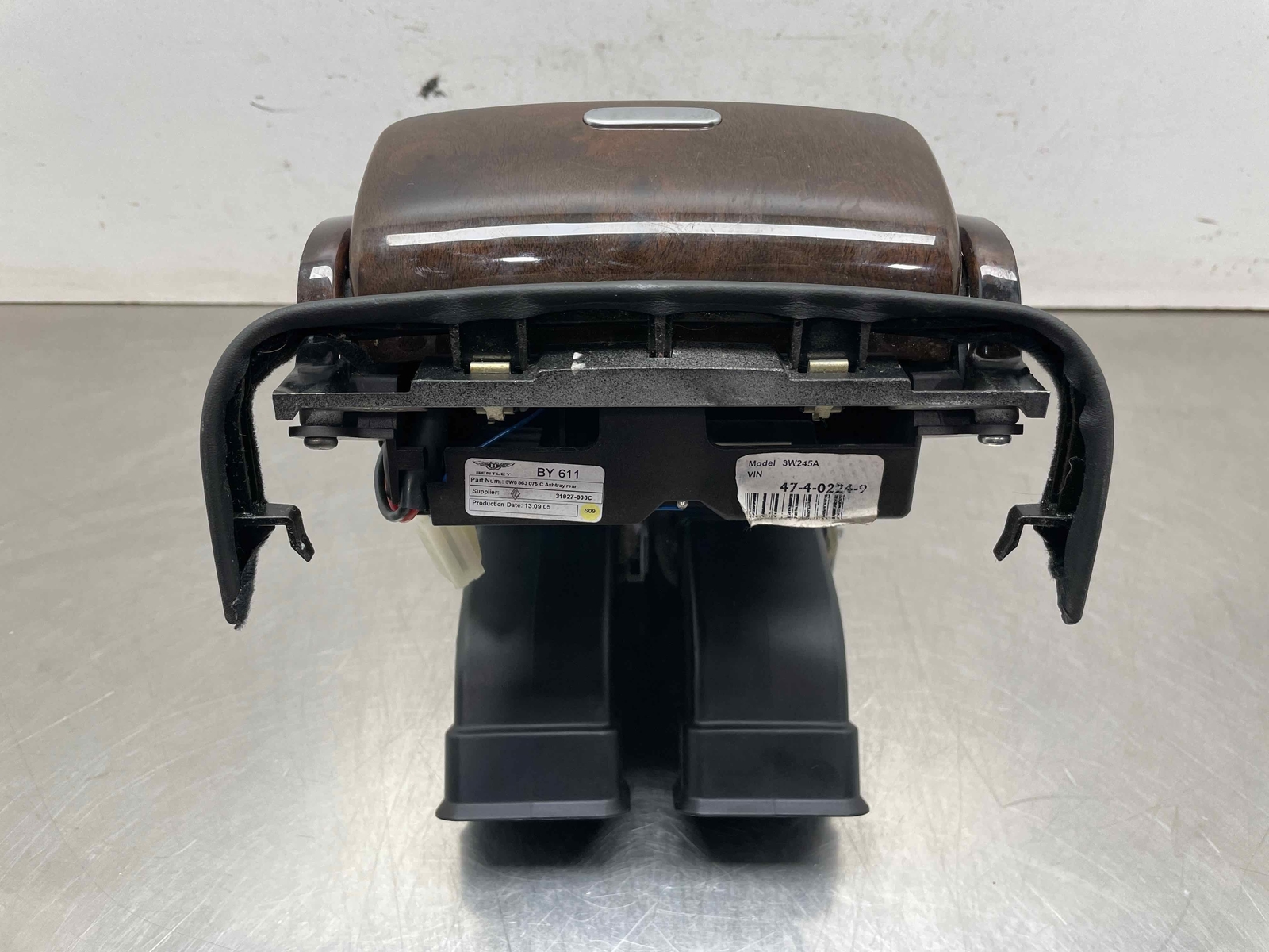 2006 Bentley Continental Flying Spur OEM Rear Center Console Ashtray 3W5863075C