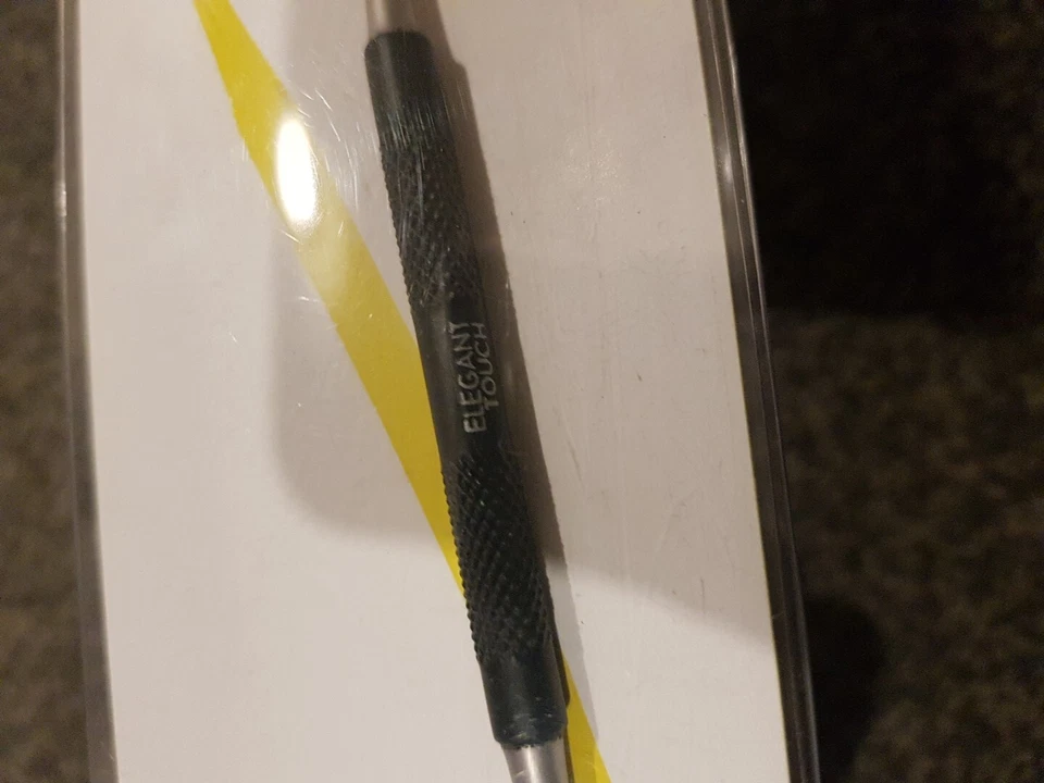 Elegant Touch Professional Cuticle Pusher & Nail Cleaner. Set Of 2 - Image 4 of 4