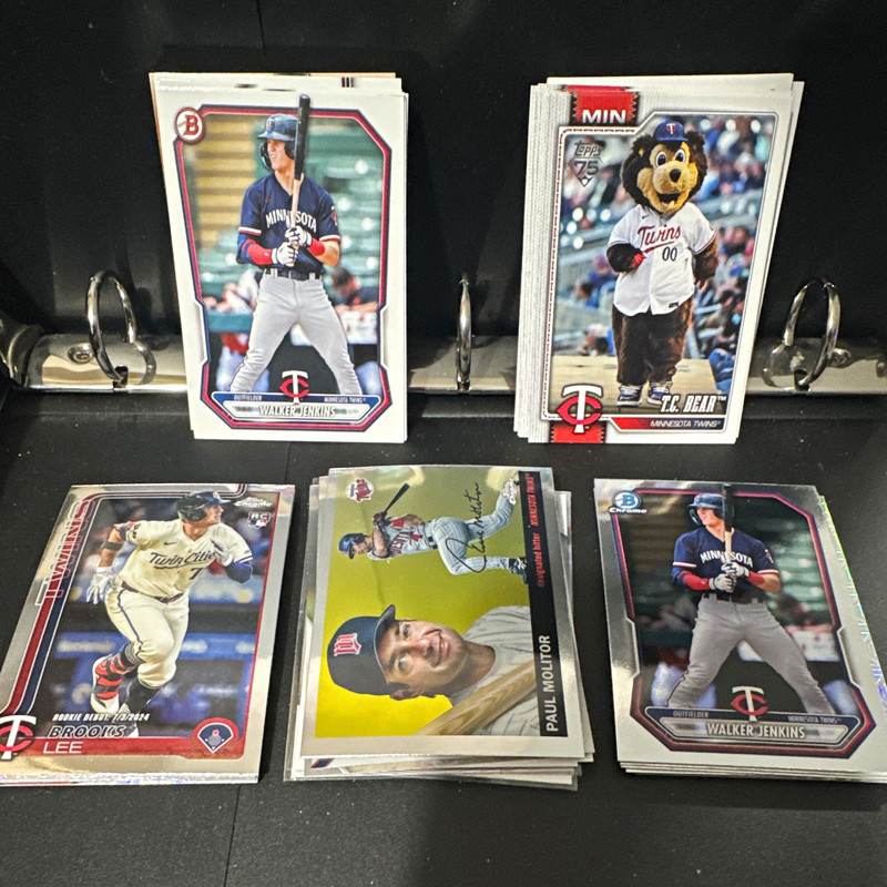 Topps/Bowman Chrome Minnesota Twins team lot 45 card team set