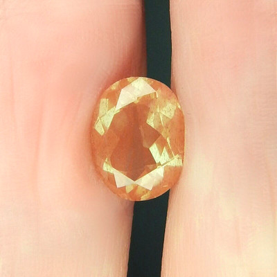 1.8ct IF Red Oregon Sunstone Copper Schiller Natural Mined Unheated Oval USA