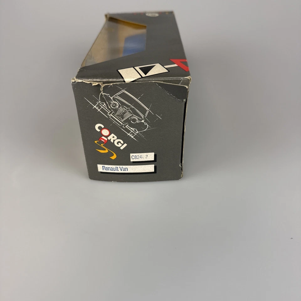 CORGI CLASSICS C824/12 Renault Van - Image 2 of 4