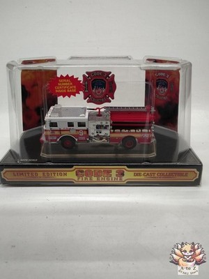 CODE 3 12300 FDNY Fire Engine #9 1/64 Diecast