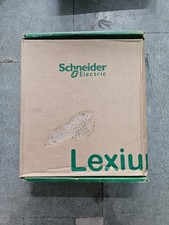 SCHNEIDER LEXIUM 32 LXM32AD18N4 AC SERVO DRIVE